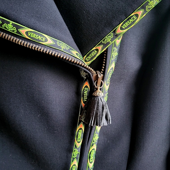 Gianni Versace blazer size US 6 - Picture 4 of 5